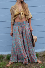 Load image into Gallery viewer, Jasper Short Kimono (Available in Multiple Colors)