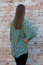 Load image into Gallery viewer, Jasper Short Kimono (Available in Multiple Colors)